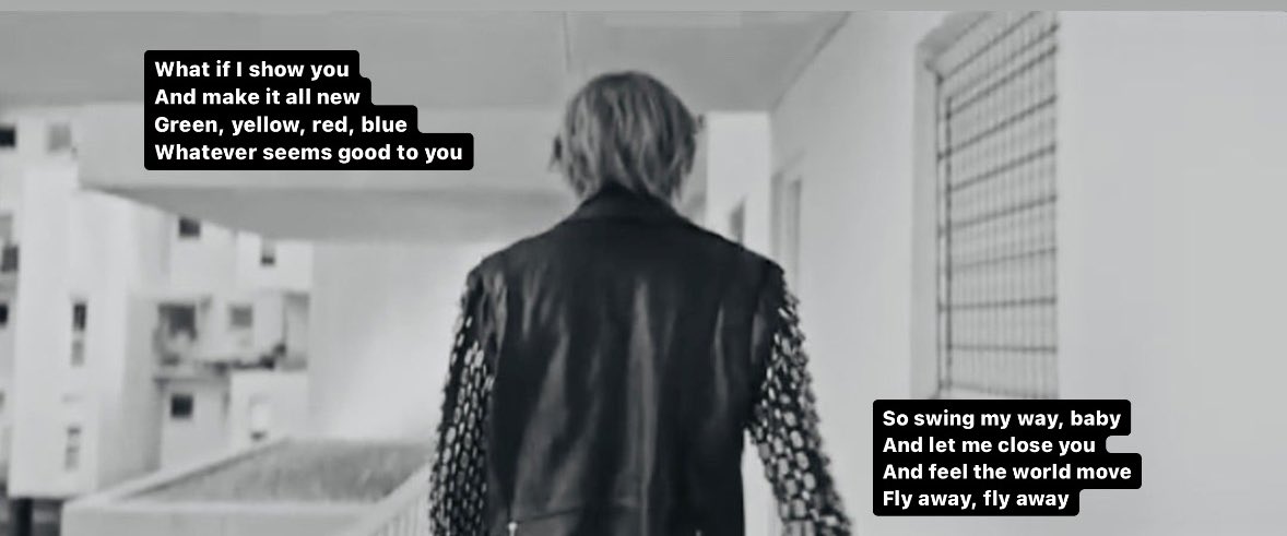 BreadnButter_95's tweet photo. @Spotify ‘So swing my way, baby
And let me close you
And feel the world move
Fly away, fly away’

#LAYOVER #V #BlueByV  #feeltheworldmove 

https://t.co/QkWyEkDEcS https://t.co/fcKZmWa5IW