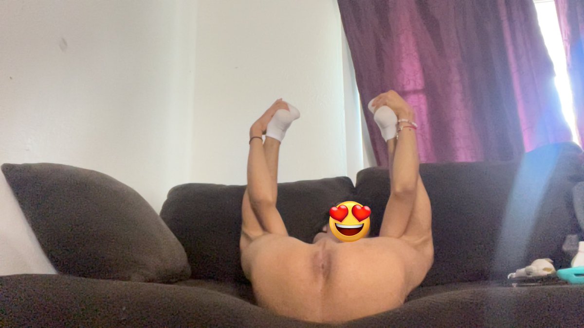 b_twinkdd's tweet photo. U see your dick would help 😋😋 https://t.co/2hXTj1hSNW