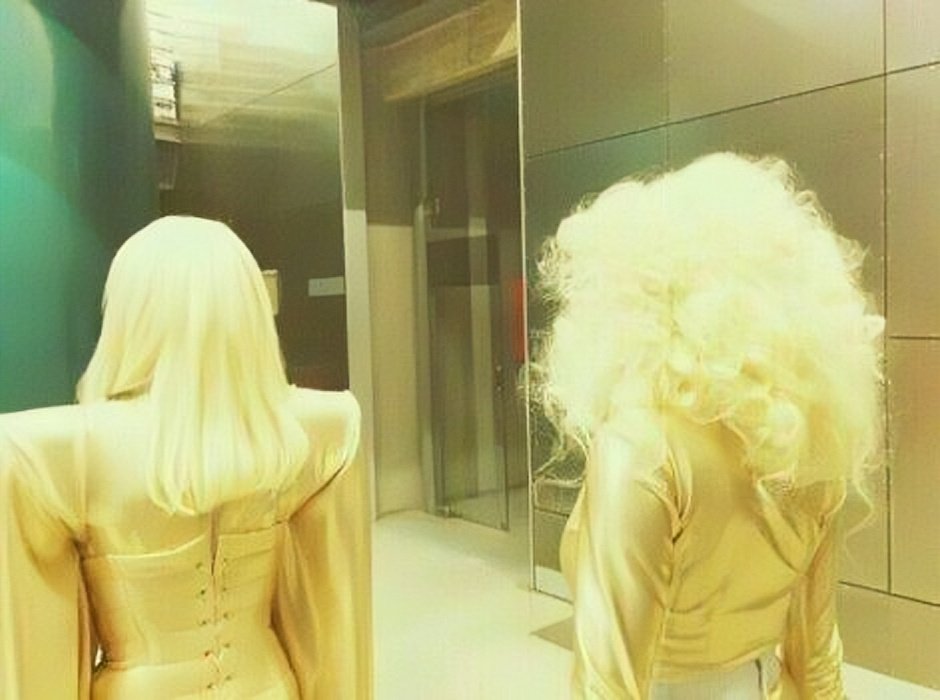ladygodga tweet picture