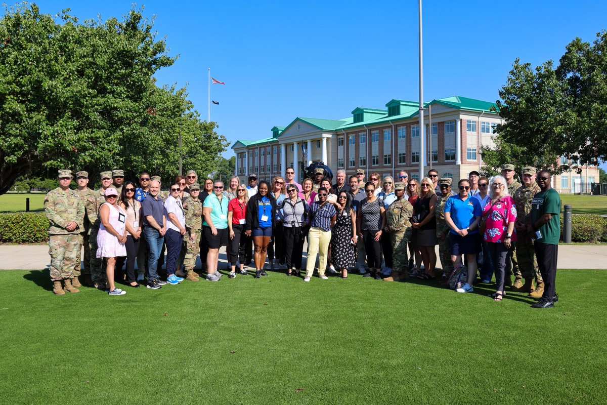 usarec's tweet photo. The first official day of the national #ArmyEdTour is in the books at Fort Stewart, Georgia. These educators from across the country were greeted by Fort Stewart leadership to start the day and then checked out the static displays of different @USArmy vehicles. https://t.co/0Sroy23D8c