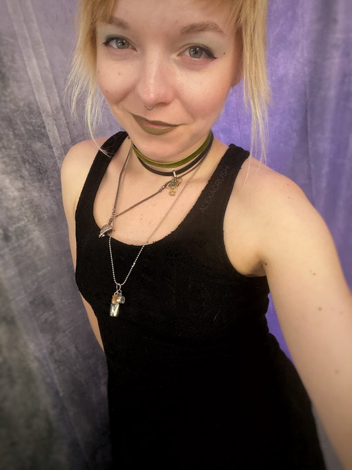 Ayyyy 👋 https://t.co/Eb3PCX9f9E