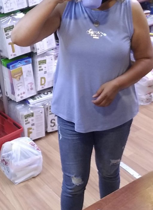 OkanOzelalan's tweet photo. Dul annem  seksi mi sizce ???? https://t.co/FbPz49FInt