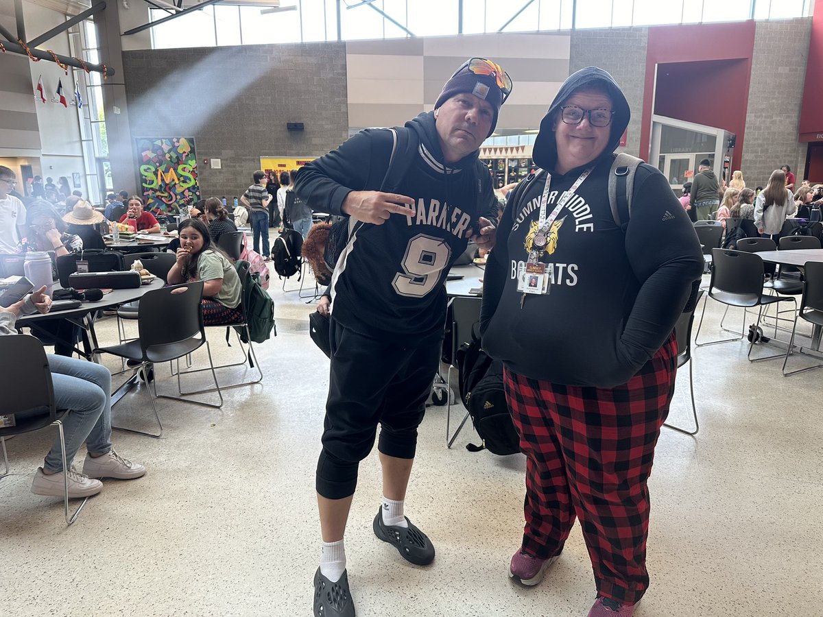 sumnermiddleschool tweet media