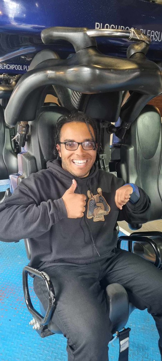 0nehandedgaming's tweet photo. Good Morning 
So after a lot of nervous and courage I finally managed to get myself on infusion at @Pleasure_Beach on Monday for the first time ever, and it was a fun time.   Big thanks to the staff for helping me conquer my fear of rides. Cannot wait to go back on Friday.🎢 https://t.co/lP2auhRQ00
