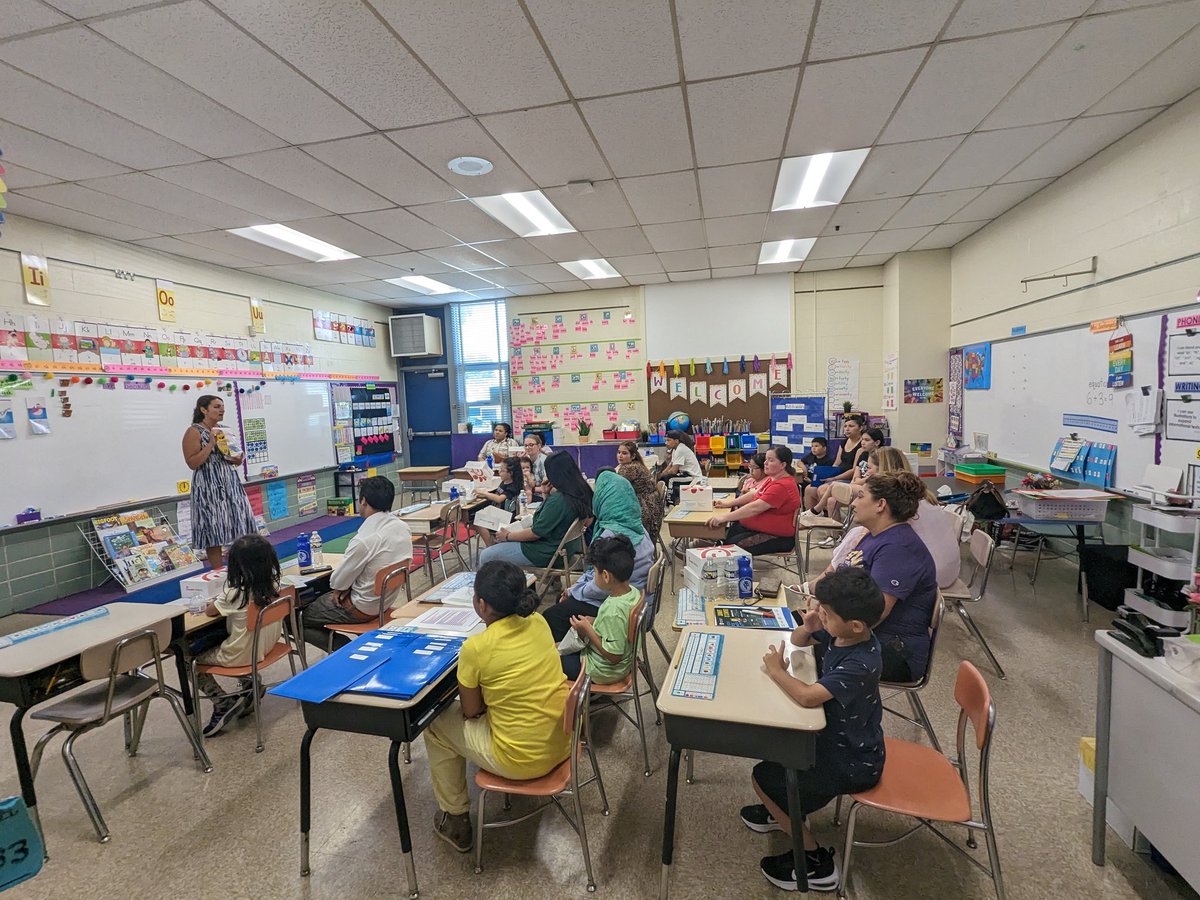 It was a pleasure hosting the end of the year APTT first grade celebration.  Great work first graders! <a href="/PadoniaPride/">Padonia International Elementary School</a> <a href="/BCPSParentU/">BCPS Parent University</a> <a href="/BCPSTitleI/">BCPS Title I</a>
