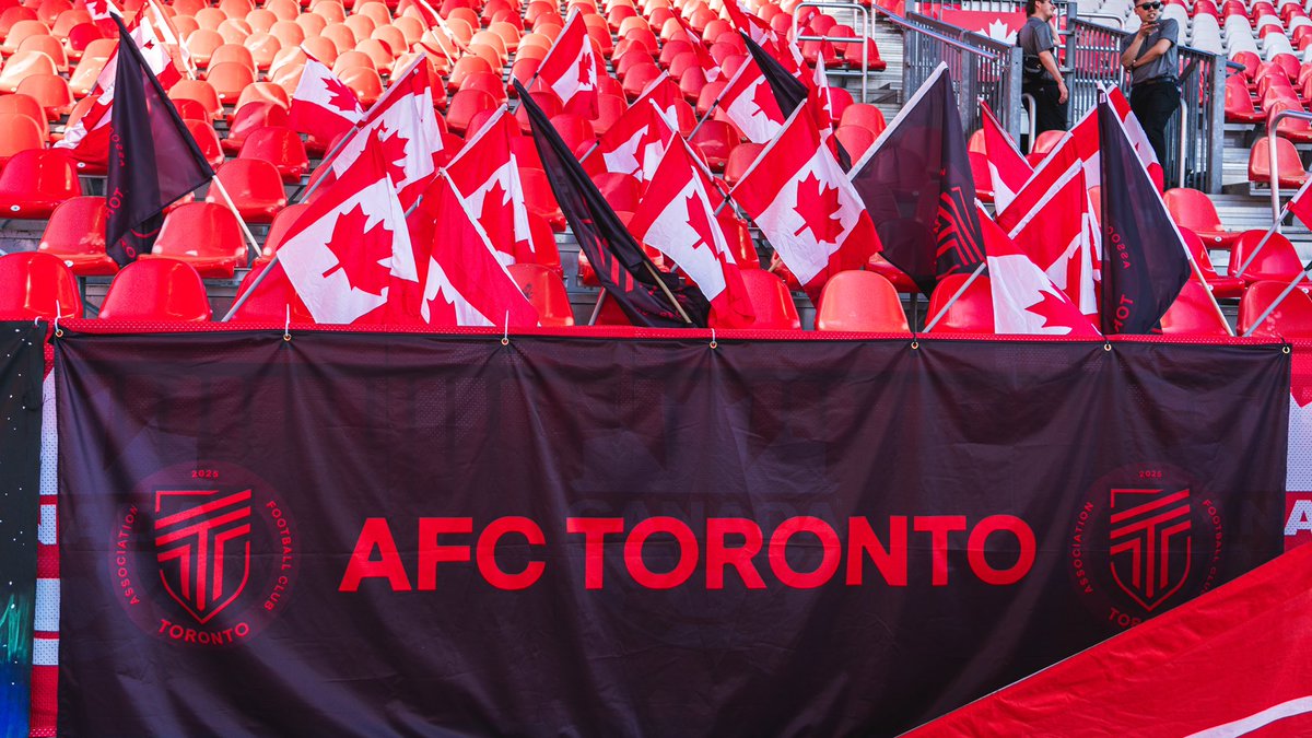 Great to see the <a href="/AFC_Toronto/">AFC Toronto</a> love in the stands at BMO 👀 

Lots of <a href="/NorthernSuperLg/">Northern Super League</a> passion tonight. 

📸: <a href="/ShaunReports/">Shaun McLeod</a> | #CanWNT