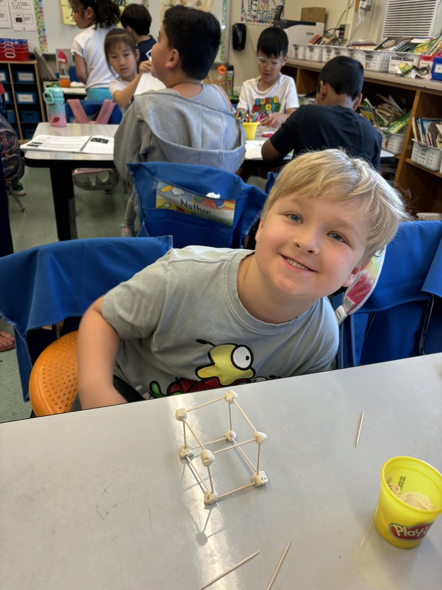 Today in math, we constructed cubes for a deeper understanding of 3D shapes—counted edges, corners, and faces. #ewlearns <a href="/NorthSideEW/">North Side School</a>