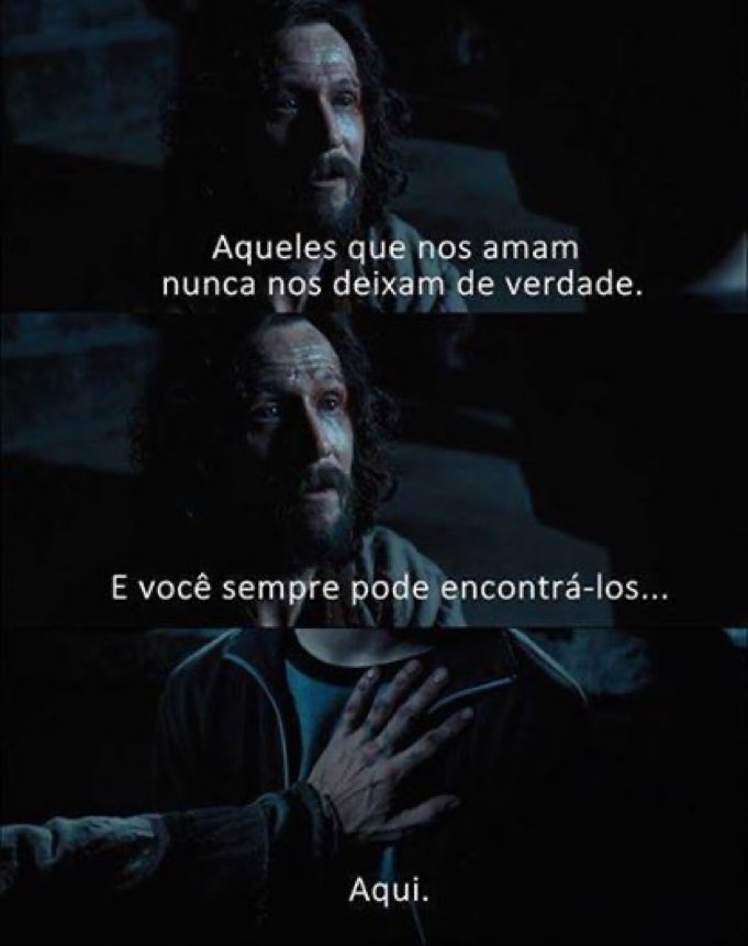 ProfessorDum's tweet image. Eu assisti esse hino de cena no cinema.