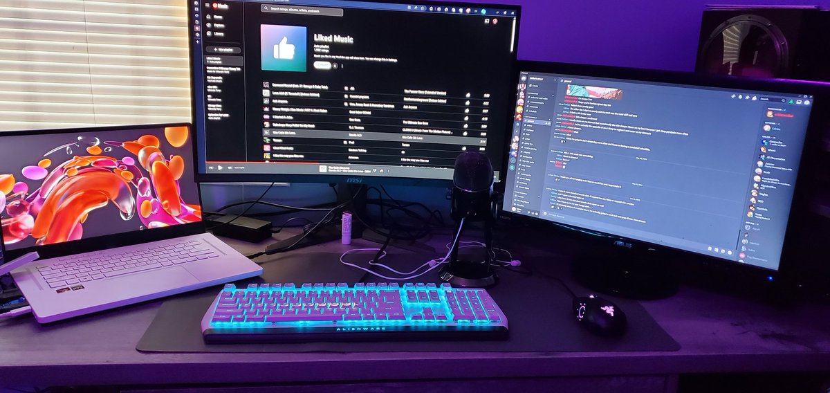 edriaa_venith's tweet photo. Going live around 8:30 pm CST at https://t.co/QizrSoSegU Join my discord for other info https://t.co/YW9l9XLZyS https://t.co/5ZU0QLOgzU