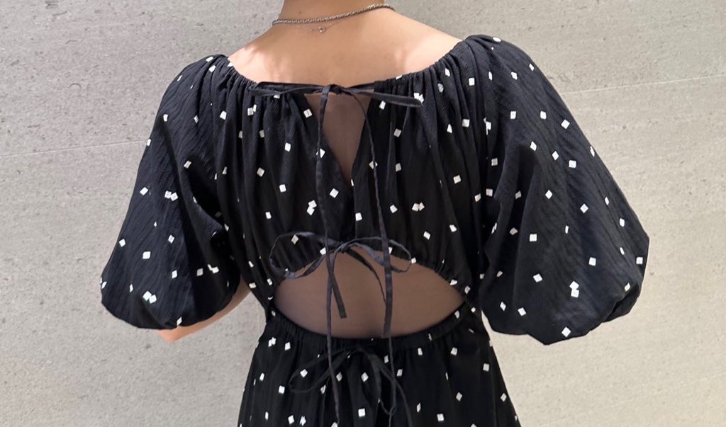 𝙍𝙀𝙄𝙉𝘼 tweet media