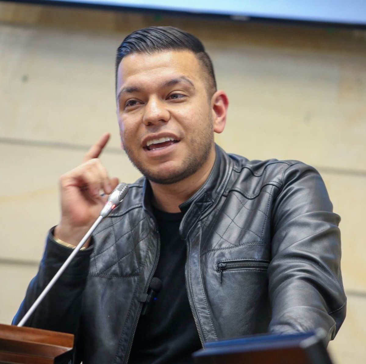 Jhonf Fonseca tweet media