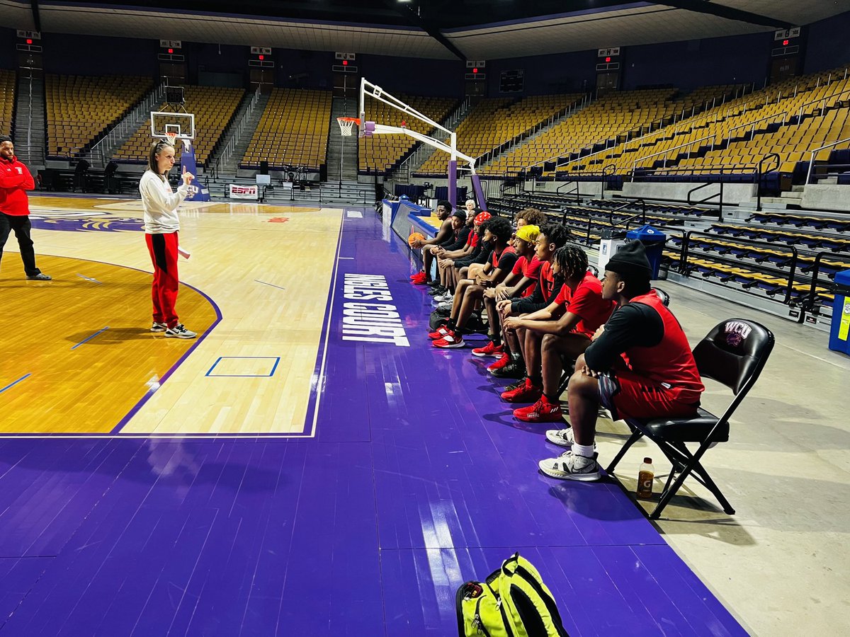 Excited for new adventures, but I would be remiss if I did not take time to say thank you to Thomasville for the past 6 years. All of the guys and girls I got to coach are part of our family, and every one of them will forever hold a special place in my heart ❤️🖤