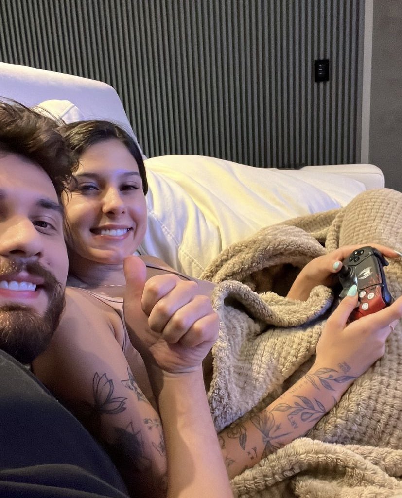 littlefloweercy's tweet photo. vocês não são vocês sem vocês!🥹💗 https://t.co/ZCIcU9tzXx