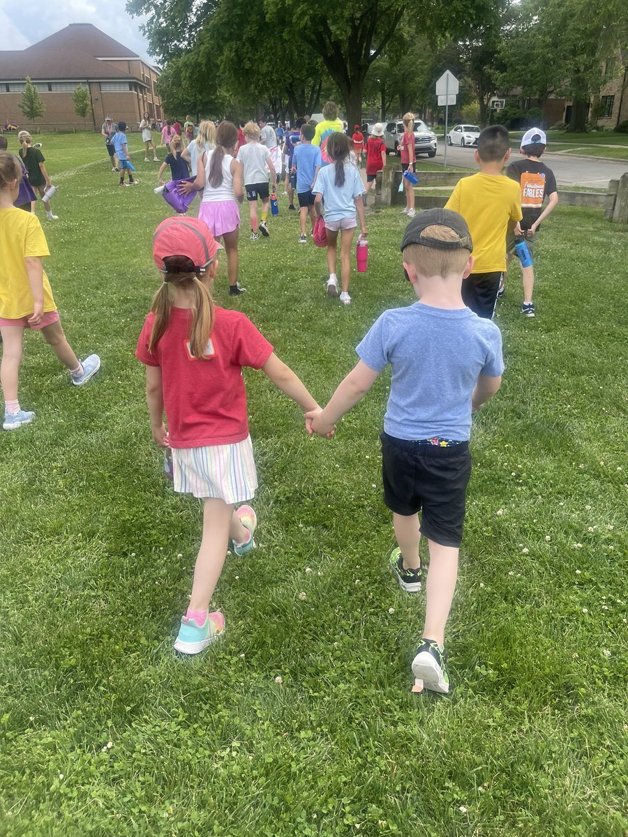 Miss Kennedy tweet media