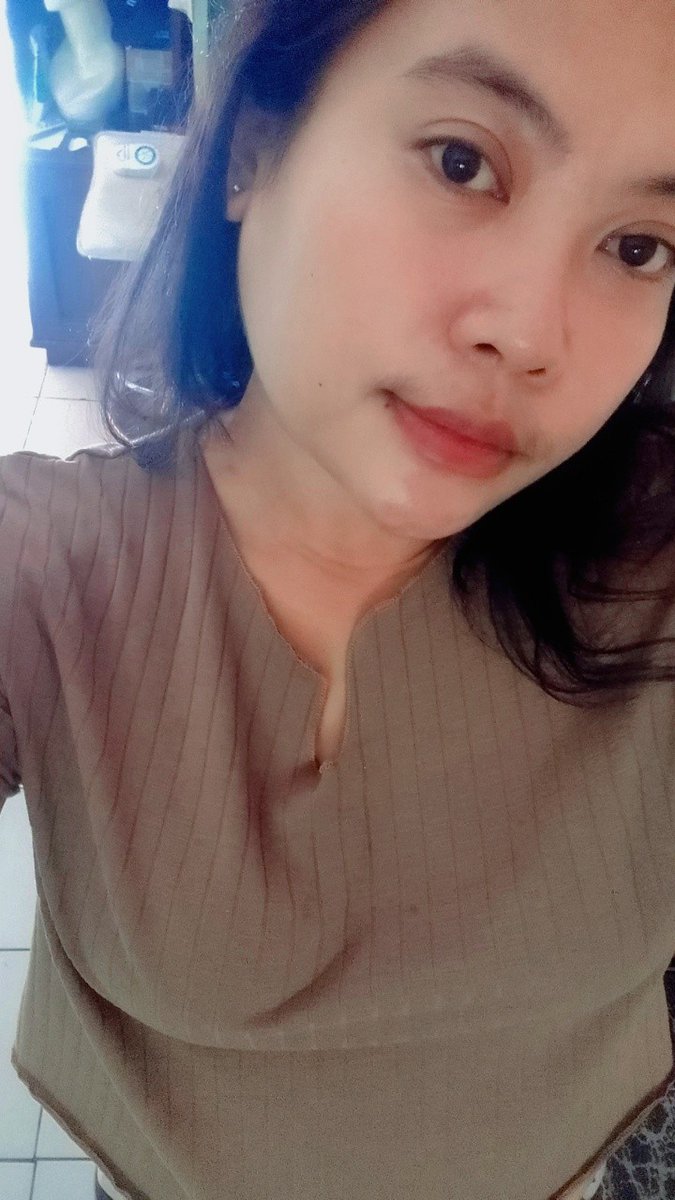 AzaleaAra tweet picture