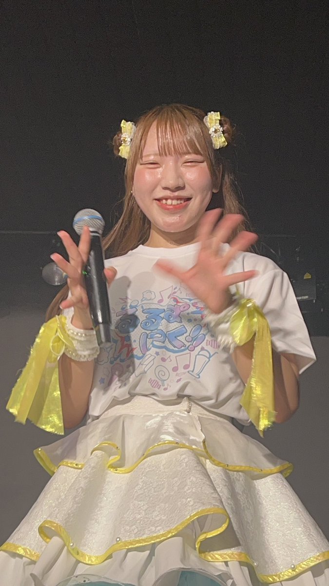 ramuchi2244's tweet photo. るあちの表情管理も最強だけどあむぴさんも表情管理素晴らしい、あむぴさんの笑顔大好き

@RURUPA_amu 
 #あむとあむあむタイム https://t.co/rQ2lTnr80A