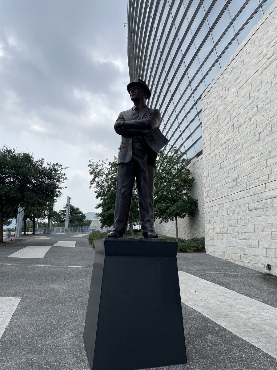GunthorTM's tweet photo. Visited AT&amp;T stadium fun visit https://t.co/uWUGkziGQn