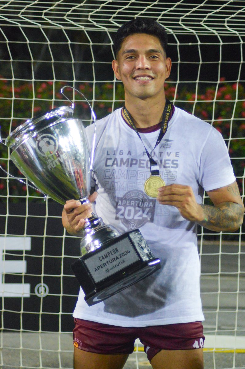 ONCECarabobo's tweet photo. En esta cuenta siempre creímos en @JoseBalza10 , nos alegra que esta temporada muchos ayudaron con el peso del equipo.

Ahora vamos por la 🌟 🇱🇻🔥 https://t.co/zzENdOb1Mn
