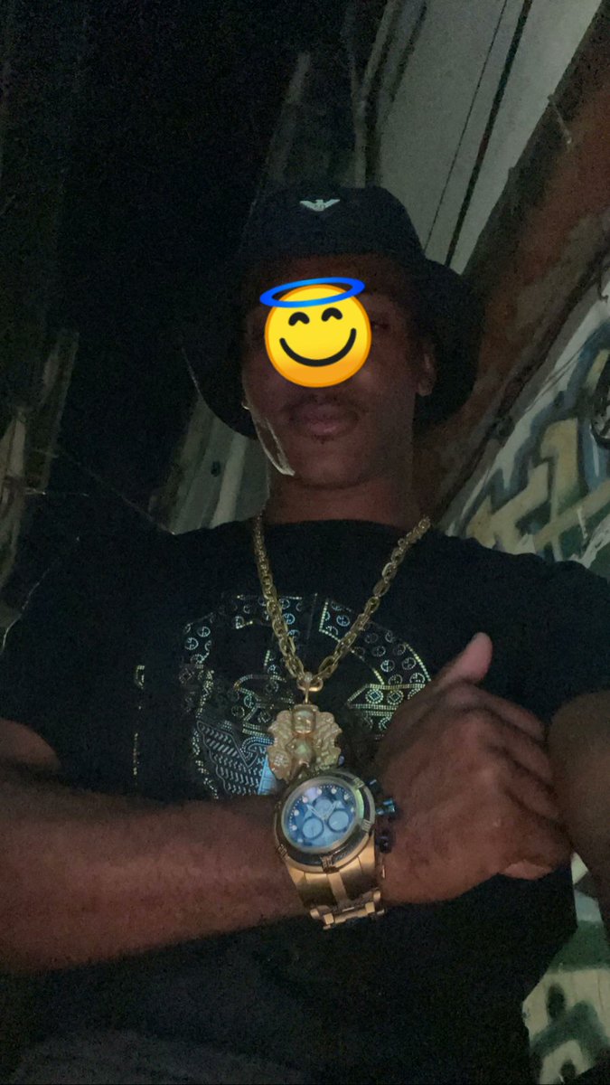 Vinote10's tweet photo. 🤴🏽🔝🥋 https://t.co/iRwzxr9zzF