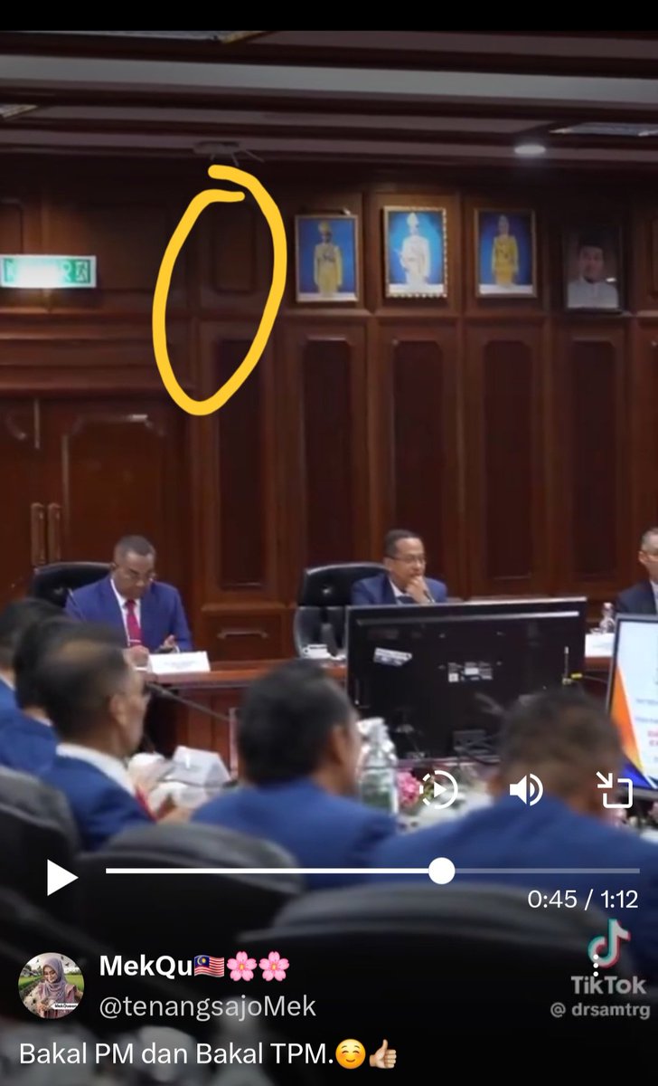 CMYKimchi's tweet photo. @kaizatzulkifli_ @tenangsajoMek tak boleh harap kalau puok2 mcm ni mentadbir. lingkup negara ! https://t.co/lrdgdYJsca