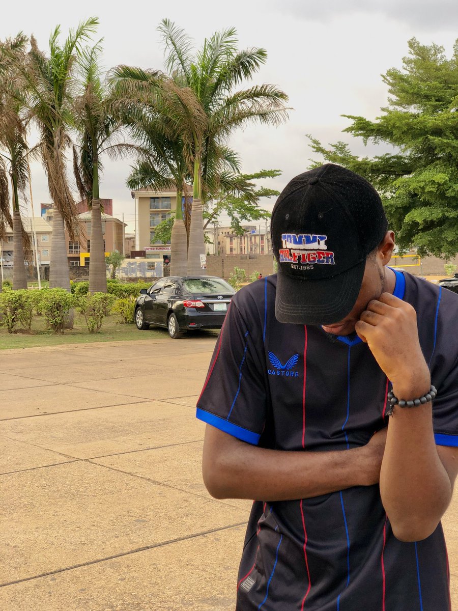 BigThompz's tweet photo. Country hard 😭 https://t.co/UyfUNbUE8Q