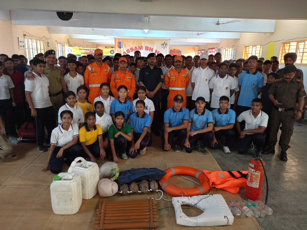 nccner's tweet photo. Cadets of #5AssamBnNCC at CATC 29 participated in an in-depth Lecture cum Demonstration by the 1st Bn NDRF. Gaining essential life-saving skills, these young First Responders are now better equipped to safeguard our nation! @HQ_DG_NCC @NDRFHQ @ndmaindia @01NDRFGUWAHATI https://t.co/mKvRvHvSwE