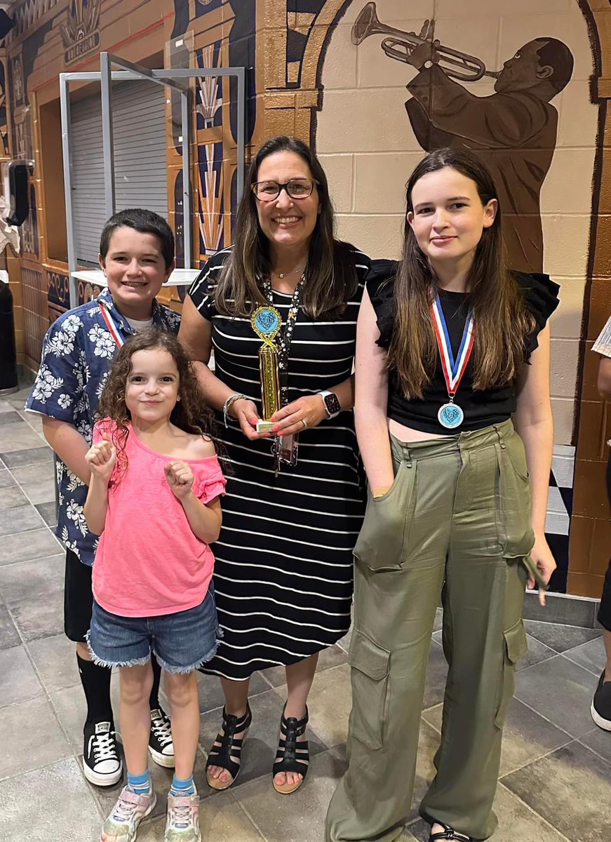 Nadine Burgess tweet media