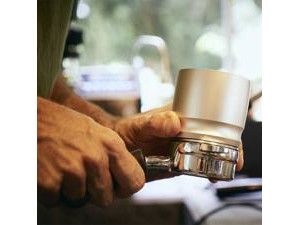 facoffee_bot's tweet photo. Weber Workshops Blind Shaker LWW-001
グラインドしたコーヒー粉のシェーカーです。
コーヒーの大会でも多くのバリスタが使用しています。
https://t.co/HSH9coafpG
#WeberWorkshops #BlindShaker #Shaker #ラテアート #バリスタ #coffee #cafe #コーヒー #espresso #エスプレッソ #facoffee https://t.co/GuO1IWJq1x