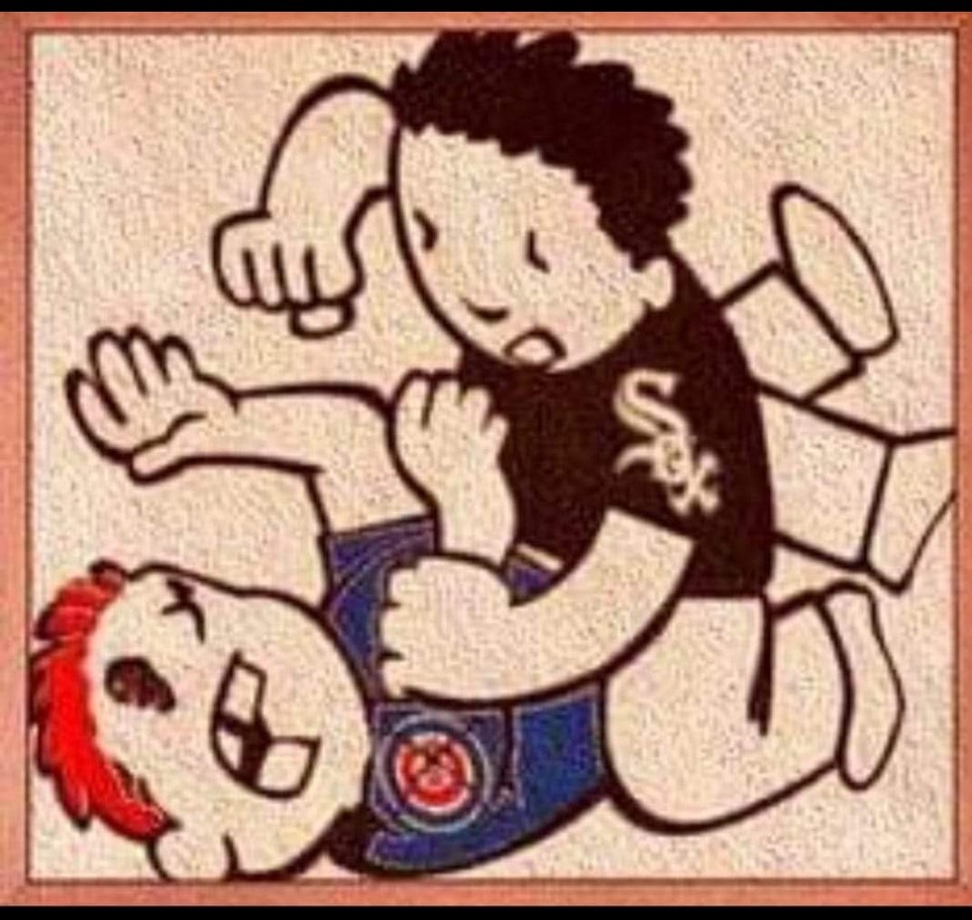 cwharris773's tweet image. This game doesn't matter outside of Chicago...but I'm in Chicago.
It matters.
#CrosstownClassic
#WhiteSox