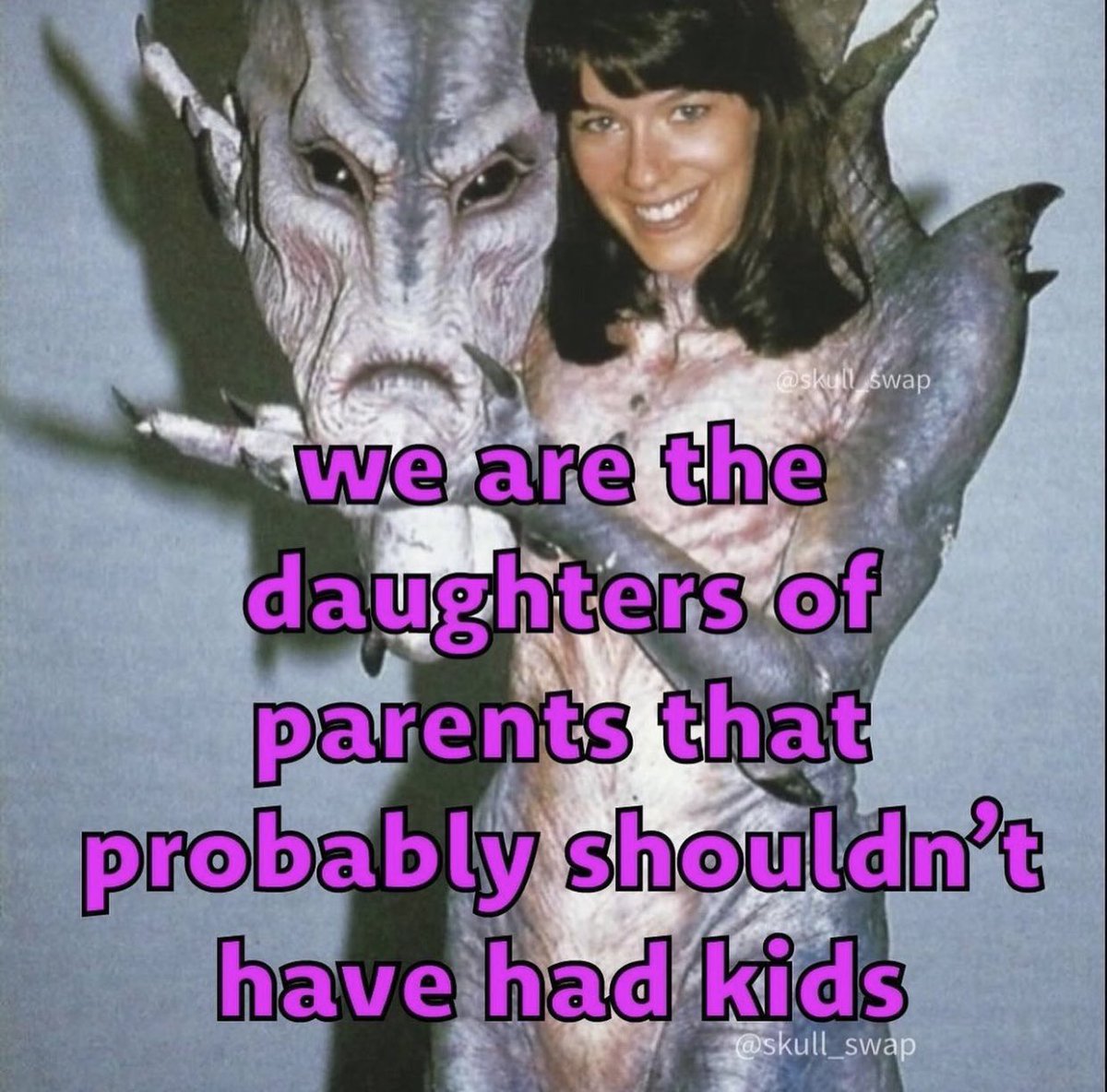 whotfisjovana's tweet image. 