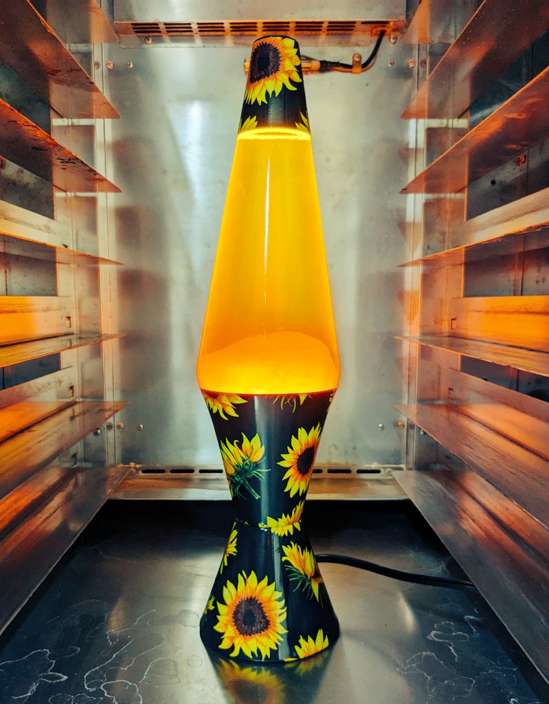 Yakikomi1's tweet image. 新しい家族を6〜8時間くらいエイジング
#LavaLamp