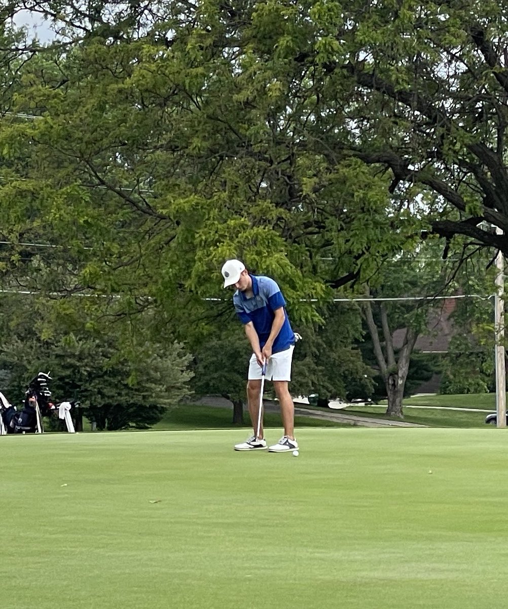 BoysNWGolf's tweet photo. Thank you seniors Caden McEnroe and Noah Kelley for the last 3 years and I enjoyed working with you on the course one more time at the State CoEd meet yesterday! https://t.co/YerGUhYMxK