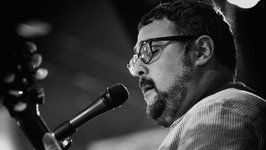 👉#LaMedianoche | "Tocar en Buenos Aires es muy especial. Que la gente conozca las letras lo hace especial." <a href="/FabricioTocco/">Fabricio Tocco 💚🧡</a>  a <a href="/poliserpi/">Carlos Polimeni</a> • <a href="/Radio10/">Radio 10 - AM 710</a>
#AM710 #ElSonidoDeLaRealidad • Dejá tu  mensaje 11 50 05 0 710 • radio10.com.ar