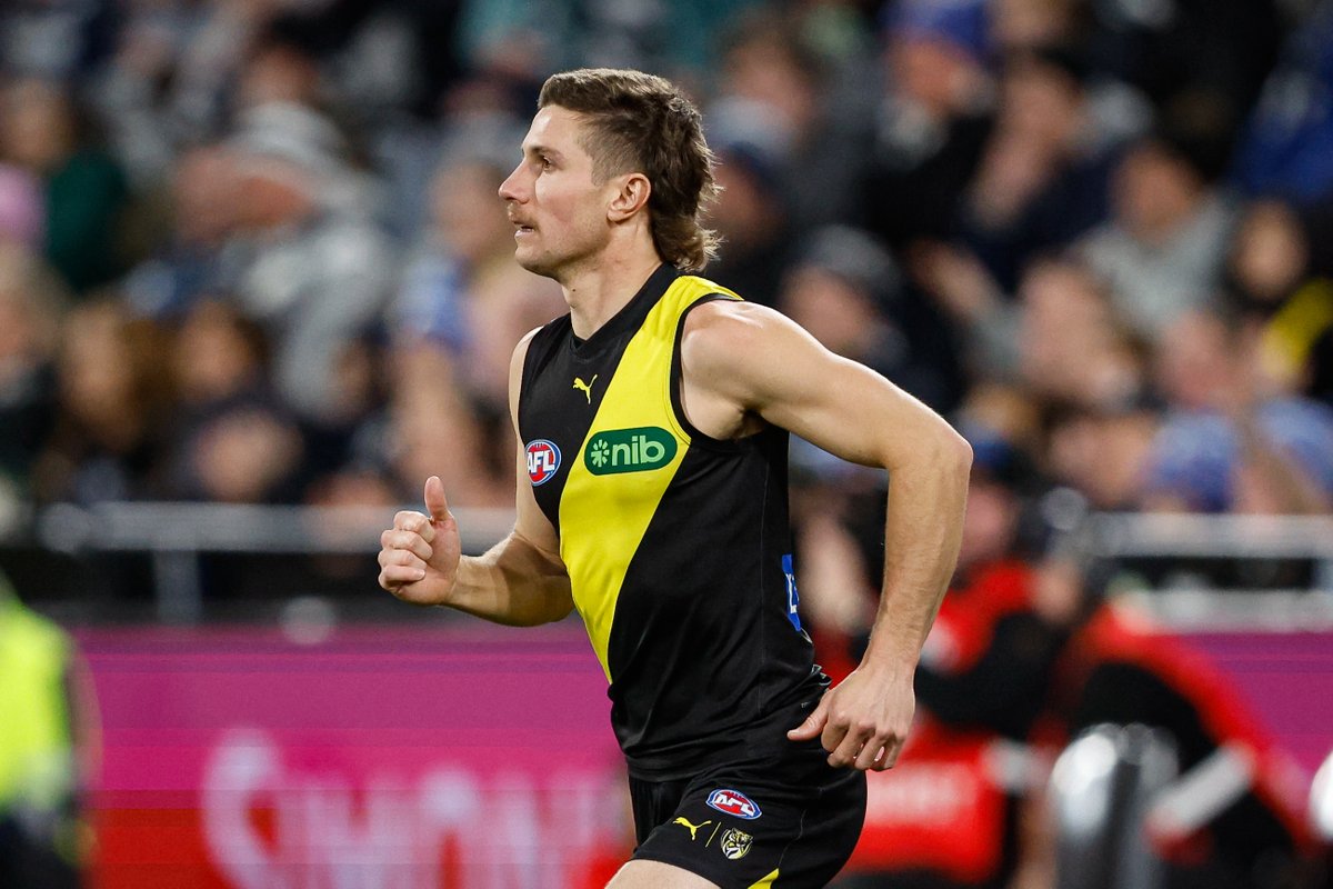 Dual premiership Tiger “feeling the pull” amidst homecoming rumours | bit.ly/3KsjGJJ | #AFL