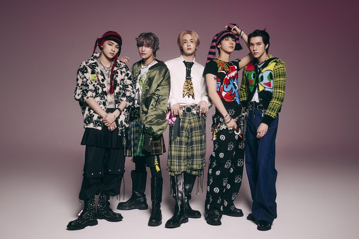 WayV tweet media