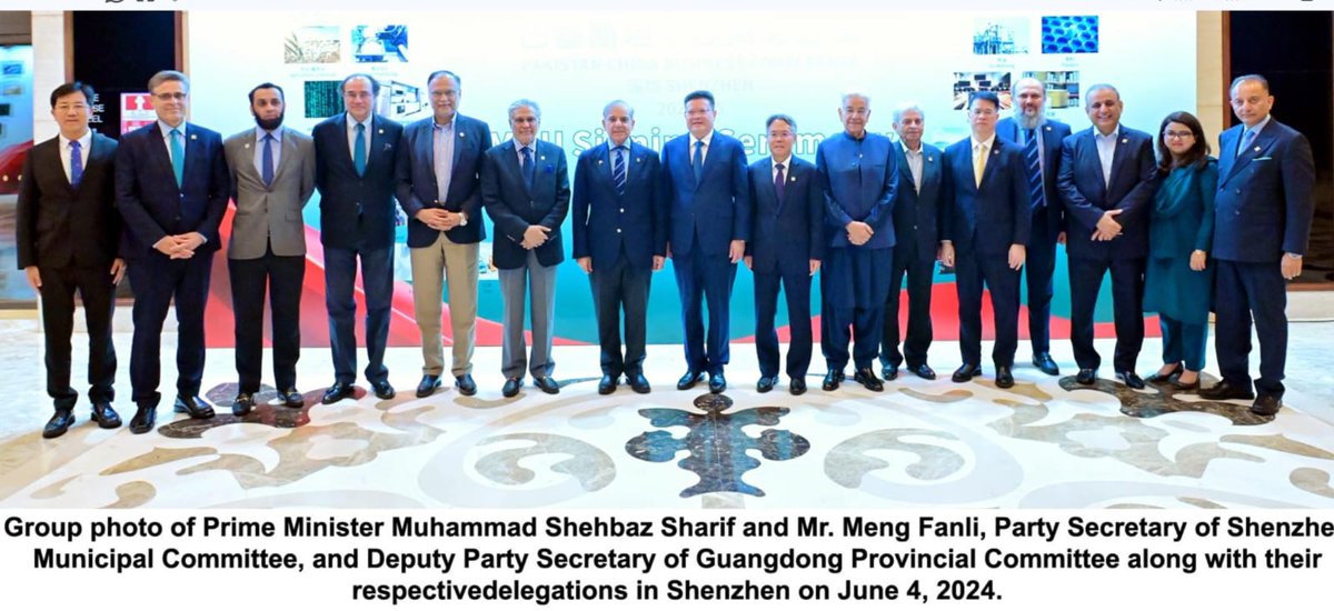 investinpak's tweet photo. A group photo was taken in #Shenzhen on June 4, featuring PM Muhammad Shehbaz Sharif &amp; Key Federal Ministers with Mr. Meng Fanli, Party Secretary of Shenzhen Municipal Committee &amp; Deputy Party Secretary of Guangdong Provincial Committee 1/2 
#InvestInPakistan #CPECMakingProgress https://t.co/TvmvEIezZU