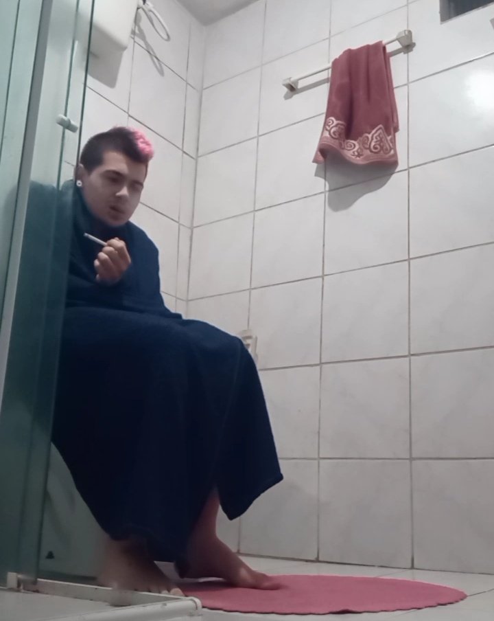 bakunin_brocha's tweet photo. Cagar nesse frio ta complicado 

#cagandotwt https://t.co/pm8gwurKrl