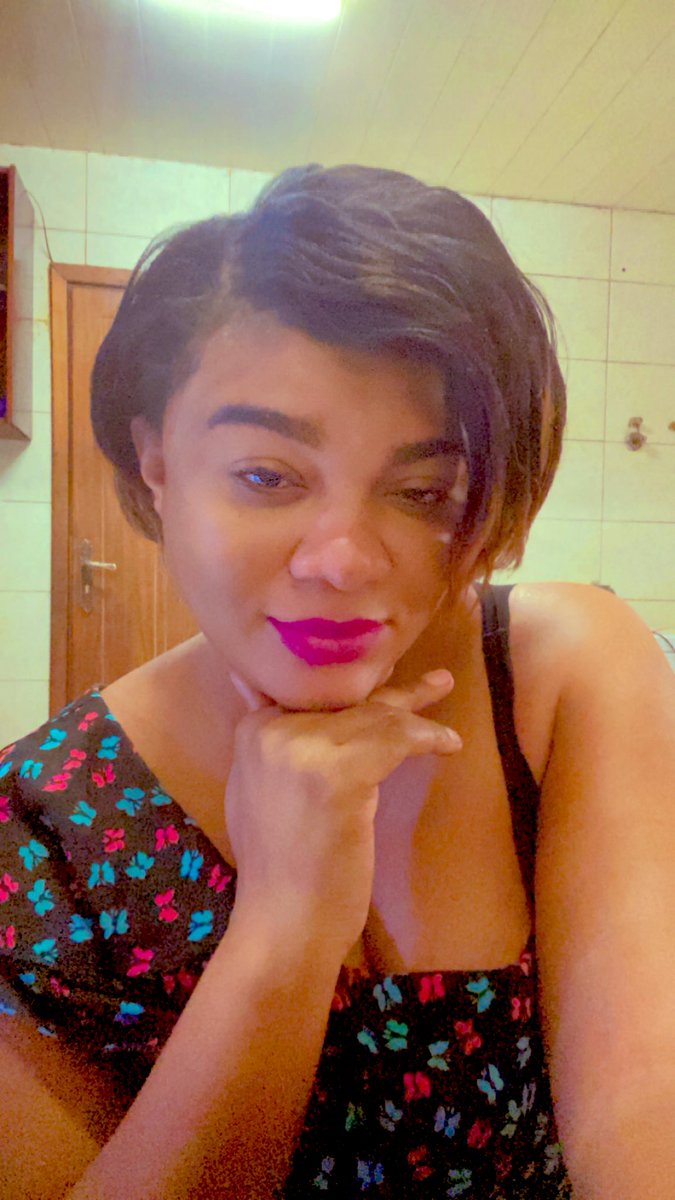 Ijoyviva's tweet photo. Mom and dad said I was born on this day 5th June.😁 Makes me +1 today. 🎉

Nothing but gratitude 🙏🏽 to YOU OH GOD! Thanks for another wonderful year💃🥂🎂 https://t.co/67DjNpKeJk