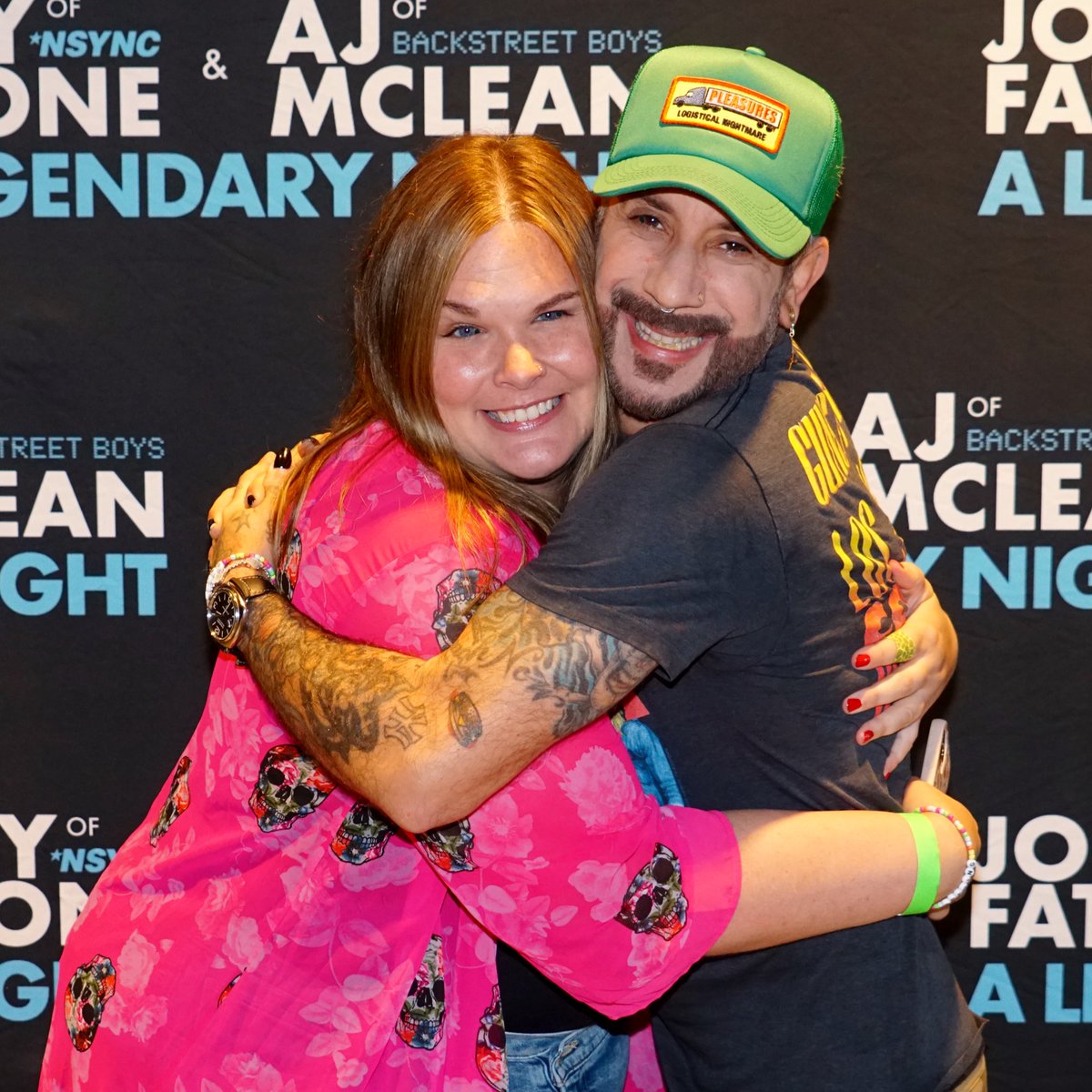 Bucket list item achieved. An Alex toothy pic. 💕