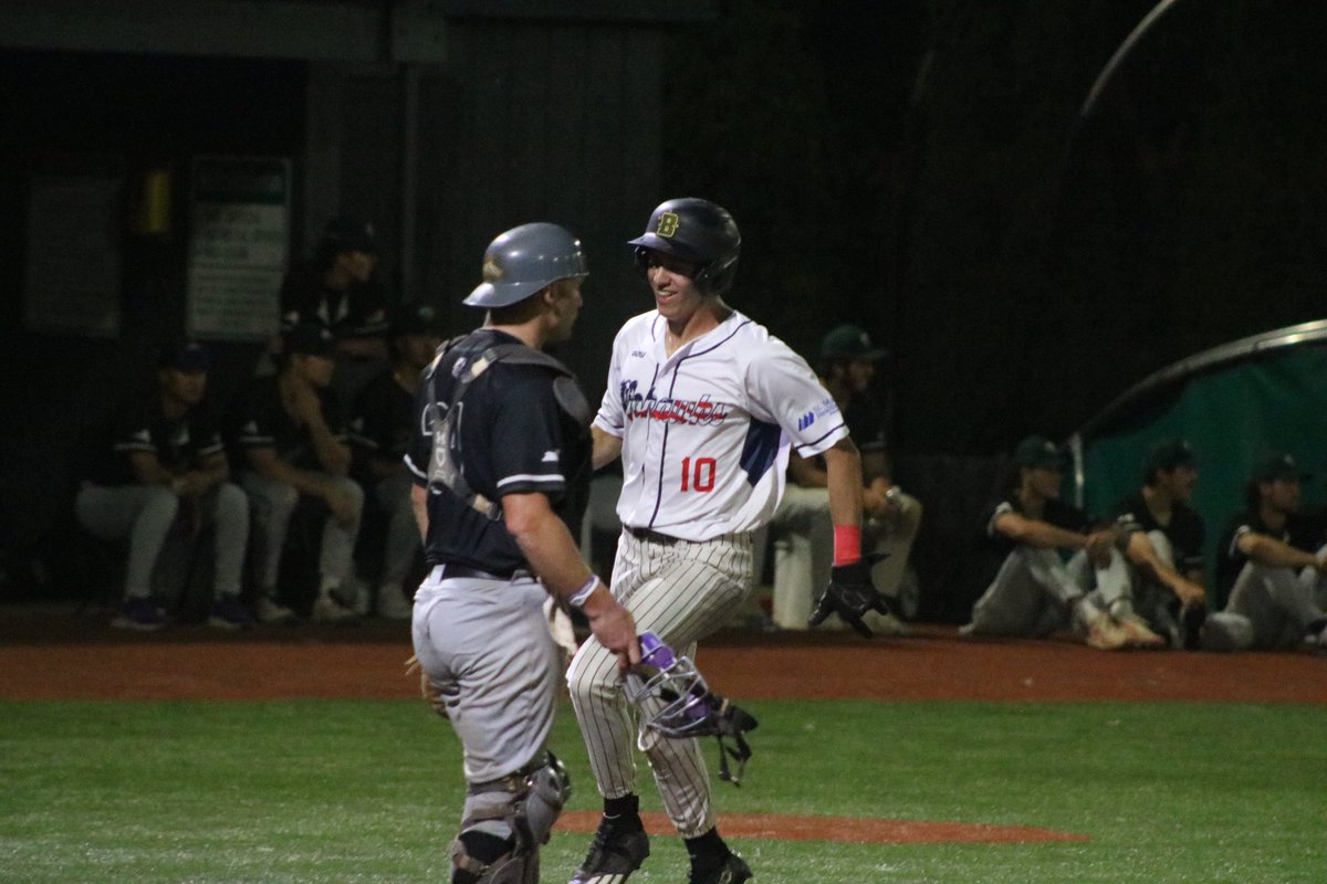 PITCHERS WHO RAKE!!

Jesse Kuzmich gets the clutch RBI single as Amsterdam RETAKES THE LEAD!!!

End 7: AM 9 MV 8