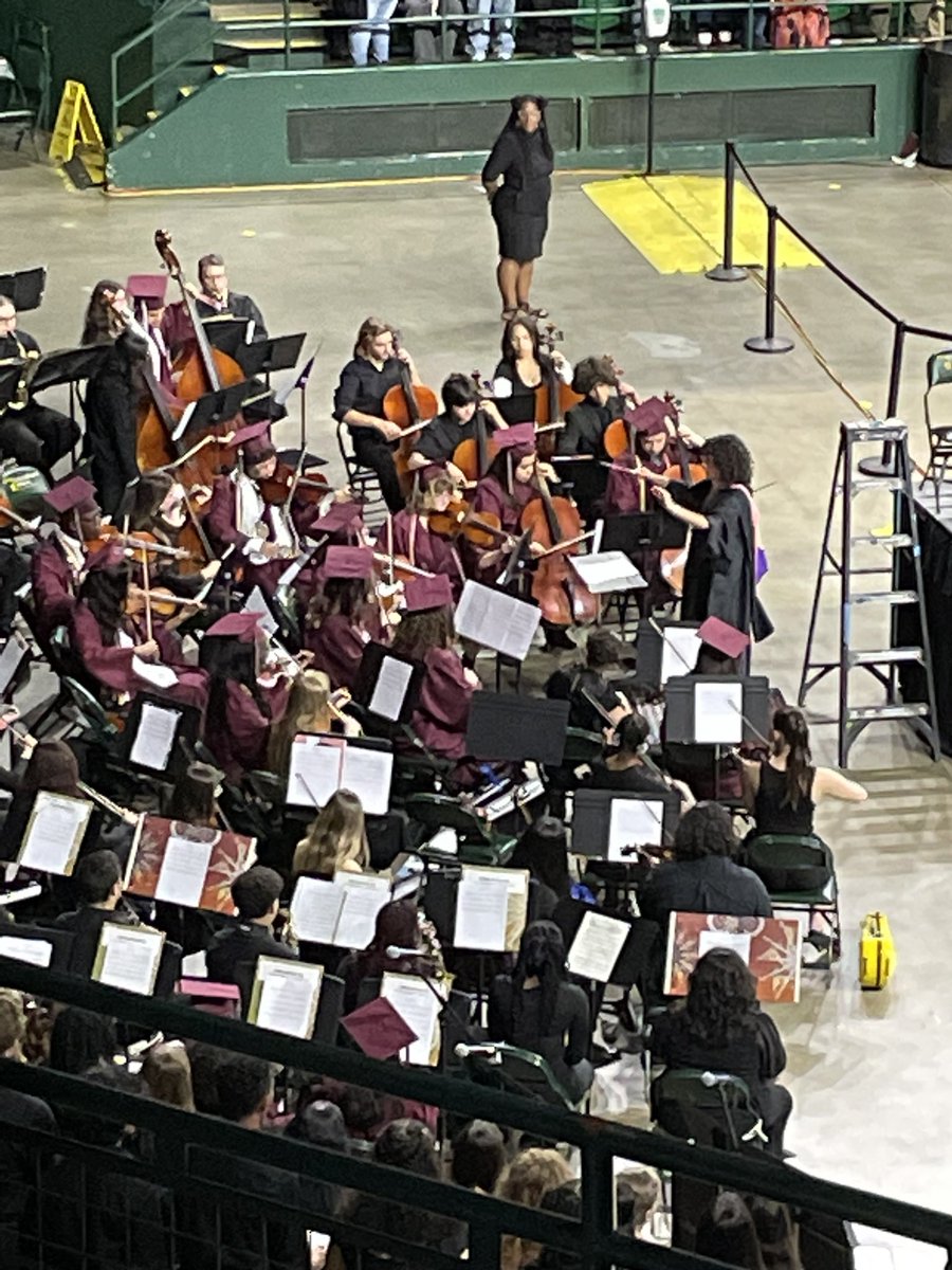 MVMAJORS's tweet photo. Congratulations to the INCREDIBLE class of 2024! You have made MVHS very proud! 🎓🥲#MVHS2024 #onceamajor https://t.co/8p8XsiMeoZ