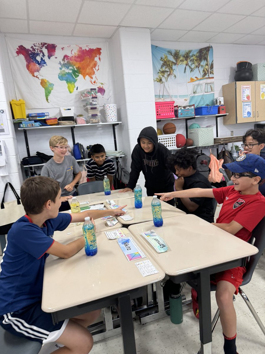 MrsHornauer's tweet photo. Exploring mixtures and solutions by making lava lamps! 👩🏼‍🔬 #ScienceRules https://t.co/nhzH2lq0R5