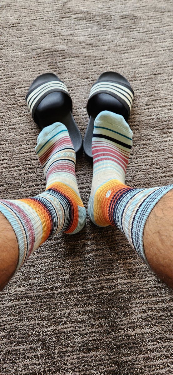 footguy711's tweet photo. Who likes the new stance? 😉 https://t.co/PGBJhnN8zT