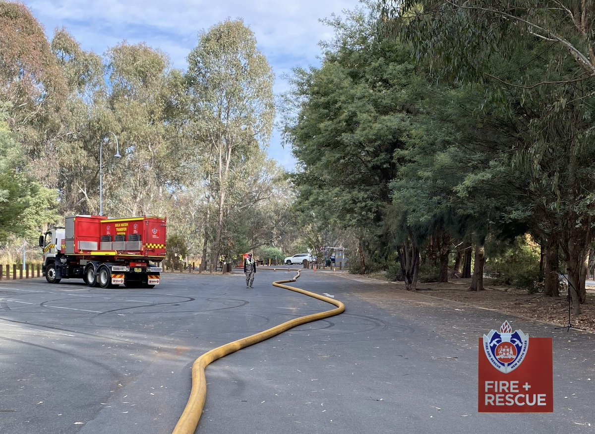 FRNSW_RS3's tweet photo. @FRNSW Bulk Water Transfer System training continues today with pumping operations 

The large volume of water the pump can deliver over a long distance provides a significant firefighting capability 

#FRNSW https://t.co/7zsRaH0EQA