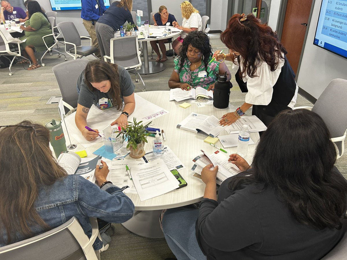 Heidi Messbarger tweet media