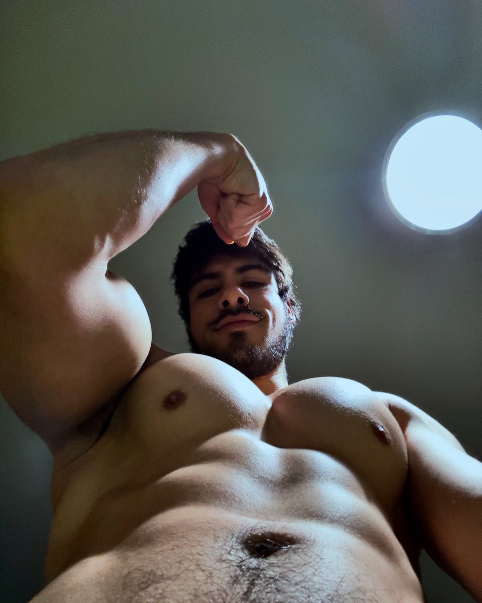 angelo_rmni's tweet photo. Creciendo 💪😈 https://t.co/HZ212Rr8F8