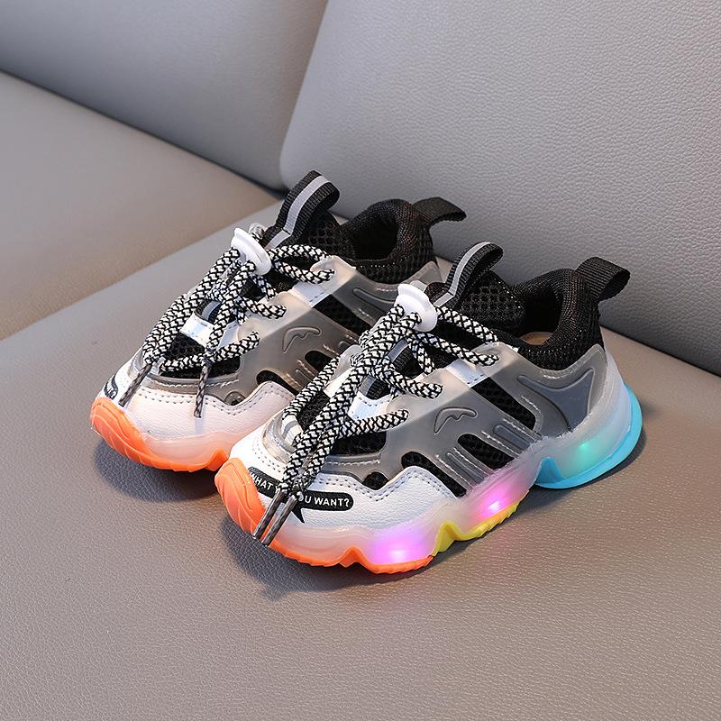 yan_armana's tweet photo. Saya menjual Meonky Sepatu Anak Q 10 Sneakers Anak LED 100 % Premium Import Sepatu LED seharga Rp125.000. Dapatkan produk ini hanya di Shopee! https://t.co/TmDfW37R8y #ShopeeID https://t.co/YIRcGCo6sx