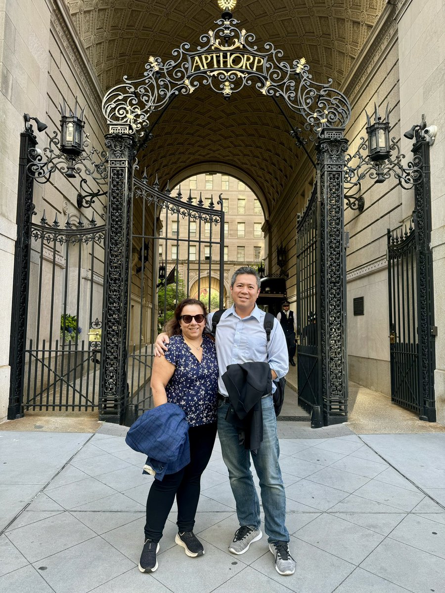 Nadeen Chahine (@nadeenchahine) on Twitter photo Thank you <a href="/SimonYTangLab/">WUTangLab</a> for an engaging visit and seminar at <a href="/OrthoColumbia/">Columbia Orthopedics</a> <a href="/ColumbiaBME/">Columbia BME</a>. Excited to learn about your team’s research on modulating inflammatory factors in discogenic low back pain #OnlySpinesInTheBuilding #apthorp Thank you <a href="/SimonYTangLab/">WUTangLab</a> for an engaging visit and seminar at <a href="/OrthoColumbia/">Columbia Orthopedics</a> <a href="/ColumbiaBME/">Columbia BME</a>. Excited to learn about your team’s research on modulating inflammatory factors in discogenic low back pain #OnlySpinesInTheBuilding #apthorp