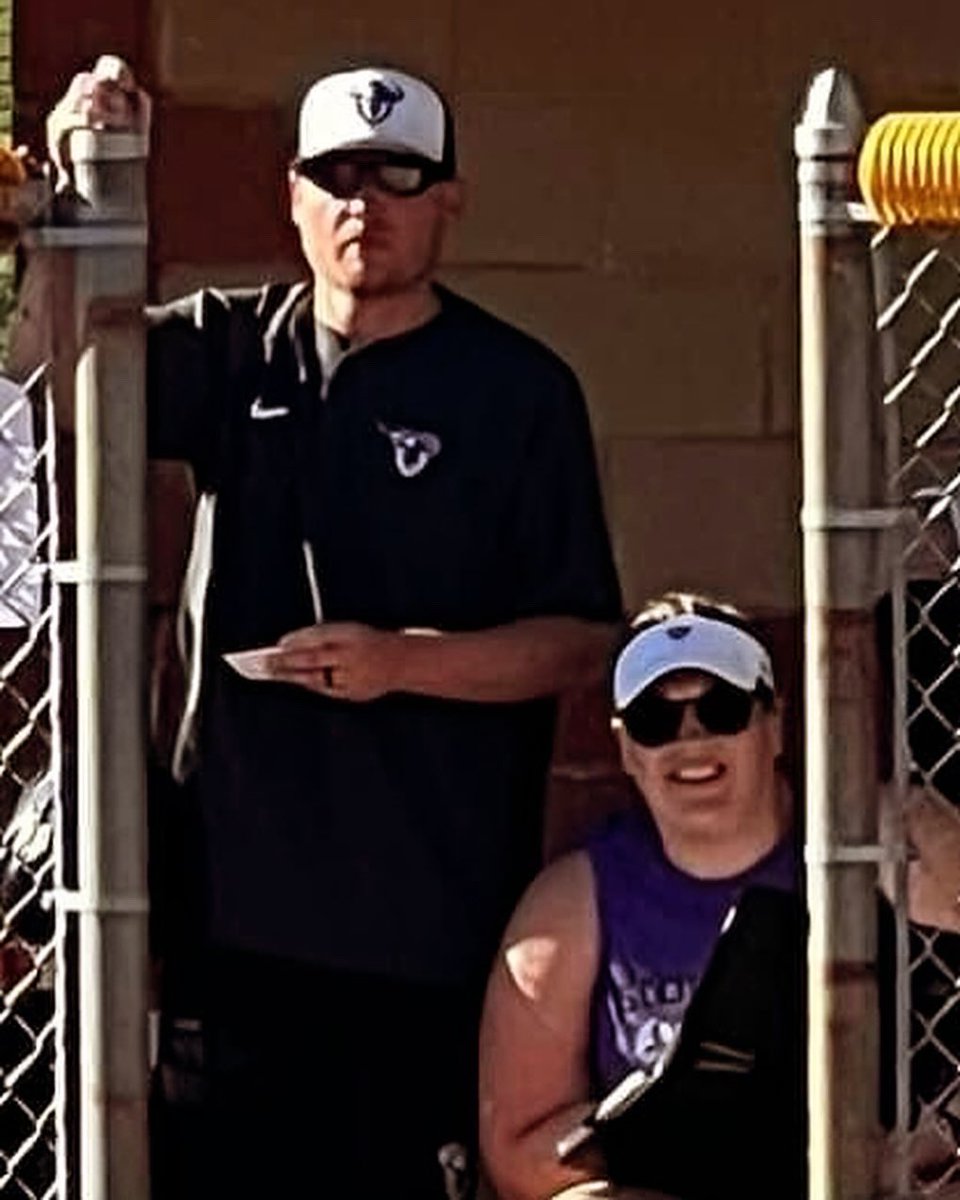 CoachBonde's tweet photo. Year 5️⃣ in the books. #blessed #nextchapterisnow #momswhocoach https://t.co/uAPZ1ynPTe