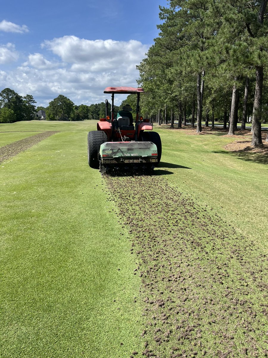 reeebert's tweet image. Very productive two days so far @DWGolfClub !  So grateful for this crew